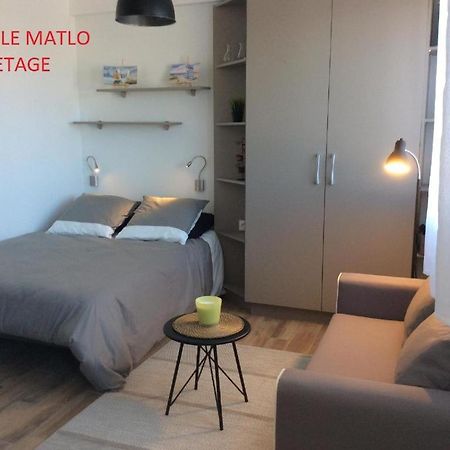 Les Studios Vue Mer Le Matlo Dinard Exterior photo